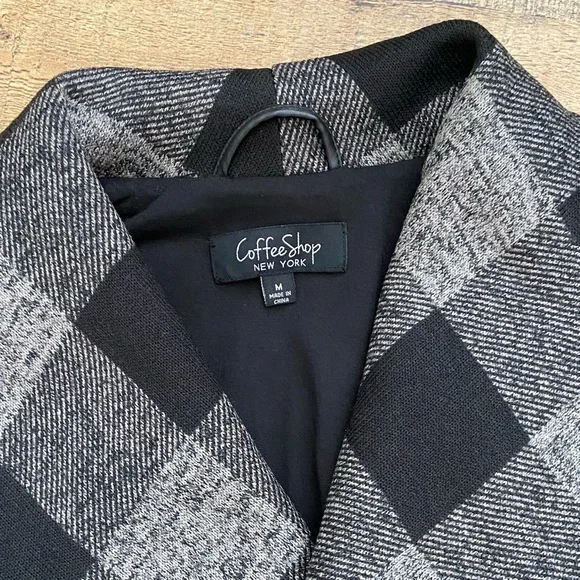 Plaid Coat, SOFT, Comfort, I Stretch💛 EXCELLENT CONDITION, Worn Once - Picture 3 of 12